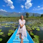 Srishty Rode Instagram - Jheelo ka Sheher ❤️ #kashmir Kasmir