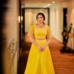 Srushti Dange Instagram - I look over and see sunshine ☀️ Styled by @swethaindiranstylist Designed by @sindira_by_swethaindiran MUA by @hairandmakeupbynive Hairdo by @vishaa_hairandmakeup Photographer by @dhanush__photography Jewellery by @sankge #photography #happy #picoftheday #cute #srushtidange #like4like #travel #instagram #style #summer #instadaily #fitness #food #fun #beauty #srushti #smile #cookuwithcomali #music #ootd #instamood #cwc #cookwithcomali #cookwithcomali4 #cookwithcomaliseason4