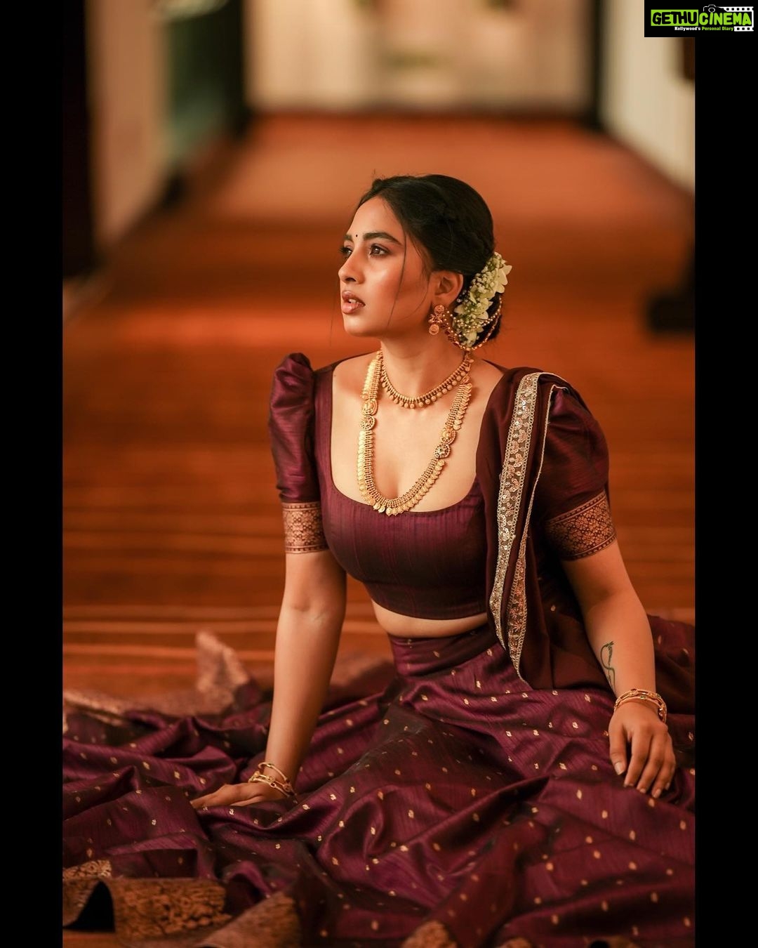 Srushti Dange - 103.5K Likes - Most Liked Instagram Photos