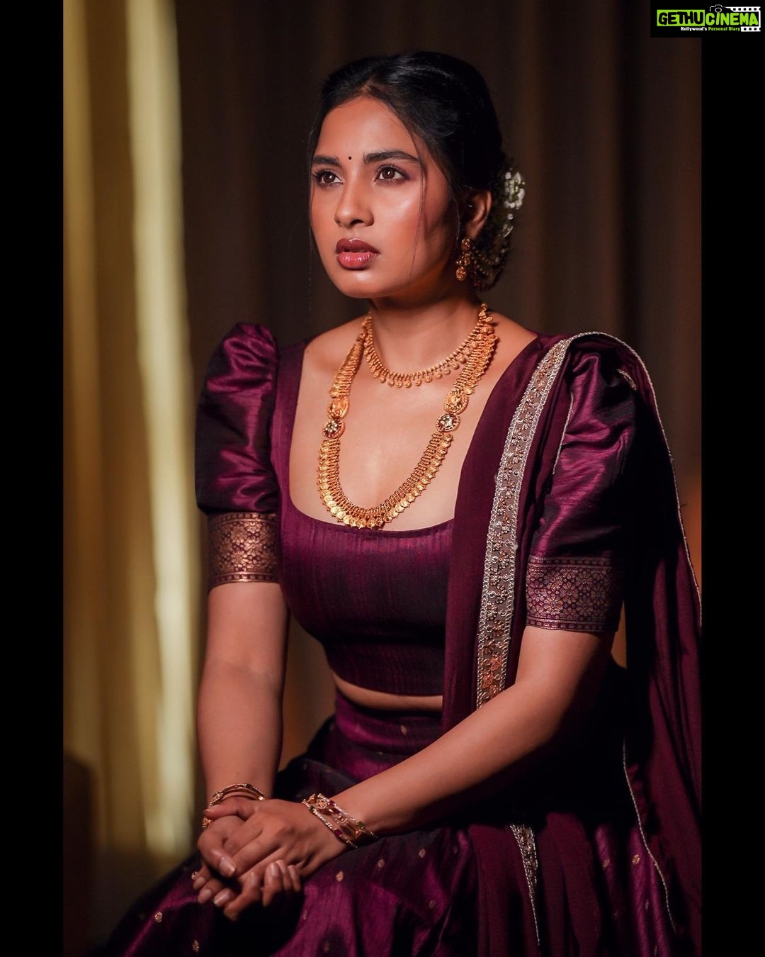 Srushti Dange - 103.5K Likes - Most Liked Instagram Photos