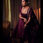 Srushti Dange Instagram - Sweeter than honey 🍯 Styled by @swethaindiranstylist Designed by @sindira_by_swethaindiran MUA by @hairandmakeupbynive Photographer @camerasenthil Flower @efflorescence_bridal_flowers #love #instagood #fashion #photooftheday #beautiful #photography #happy #picoftheday #cute #srushtidange #like4like #travel #instagram #style #summer #instadaily #fitness #food #fun #beauty #instalike #smile #cookuwithcomali #music #ootd #instamood #cwc #cookwithcomali #cookwithcomali4 #cookwithcomaliseason4