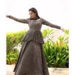 Srushti Dange Instagram - A little contour and confidence 🎩 🪄 Styled by @swethaindiranstylist Designer by @sindira_by_swethaindiran Makeup by @hairandmakeupbynive Hairdo by @vishaa_hairandmakeup Photographer by @varuun.jpg #cute #srushtidange #like4like #travel #instagram #style #summer #instadaily #fitness #food #fun #beauty #instalike #smile #cookuwithcomali #music #ootd #instamood #cwc #cookwithcomali #cookwithcomali4 #cookwithcomaliseason4