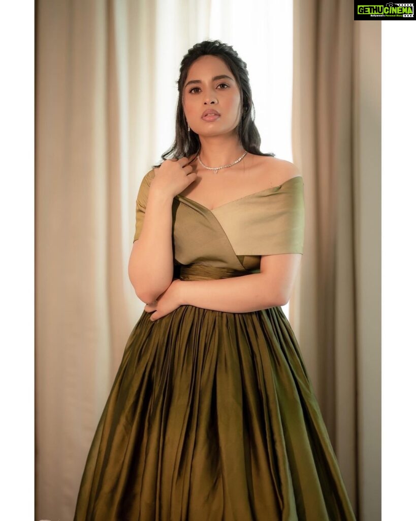 Srushti Dange Instagram - I am the mixture of a Cutie with a mission and Hottie with an ambition 🫒🪐 Ft #srushtidange shot by @camerasenthil Styled by @swethaindiranstylist Designed by @sindira_by_swethaindiran Makeup by @hairandmakeupbynive Hairdo by @vishaa_hairandmakeup #love #instagood #fashion #photooftheday #beautiful #photography #happy #picoftheday #cute #srushtidange #like4like #travel #instagram #style #summer #instadaily #fitness #food #fun #beauty #instalike #smile #cookuwithcomali #music #ootd #instamood #cwc #cookwithcomali #cookwithcomali4 #cookwithcomaliseason4