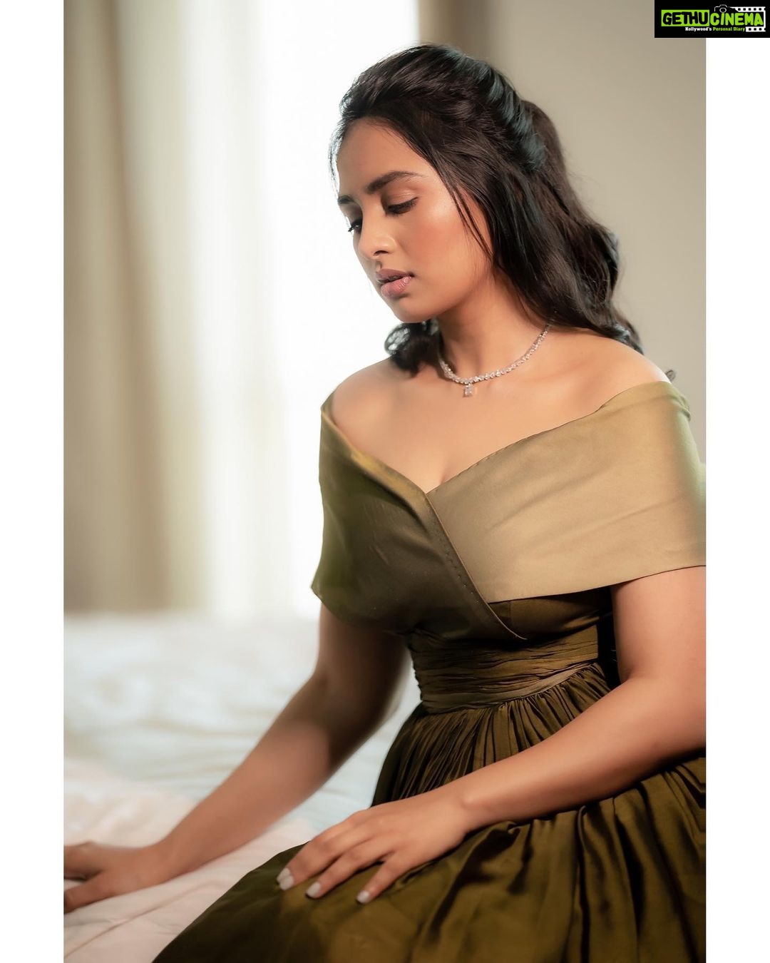 Srushti Dange - 83.8K Likes - Most Liked Instagram Photos