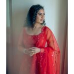 Srushti Dange Instagram – & this is how I keep it simple 🌸💫
Ft. #srushtidange shot by @parvathamsuhasphotography @crearebyps 
MUA by @hairandmakeupbynive 
Designed by @sindira_by_swethaindiran 
Styled @swethaindiranstylist 

#love #instagood #fashion
#photooftheday #beautiful #photography #happy #picoftheday #cute #srushtidange #like4like #travel #instagram #style #summer #instadaily #fitness #food #fun #beauty #instalike #smile #likeforlike #cookuwithcomali #ootd #instamood #cwc #cookwithcomali #cookwithcomali4 #cookwithcomaliseason4