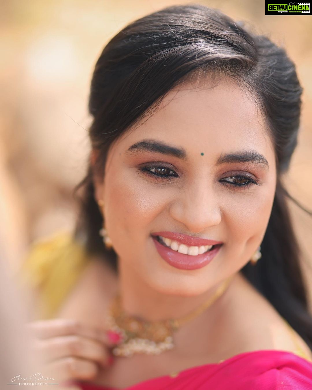 Srushti Dange Instagram - Ft #srushtidange shot by @haran_official_ Styled by @indu_ig Makeup @abhirami_mua Hairstylist @soniyarameshbabu_muah Outfit @tamarachennai Jewelry @made_for_hers #instagram #style #summer #instadaily #fitness #food #fun #beauty #instalike #smile #likeforlike #music #ootd #instamood #cwc #cookuwithcomali #cookwithcomali #cookwithcomali4 #cookwithcomaliseason4