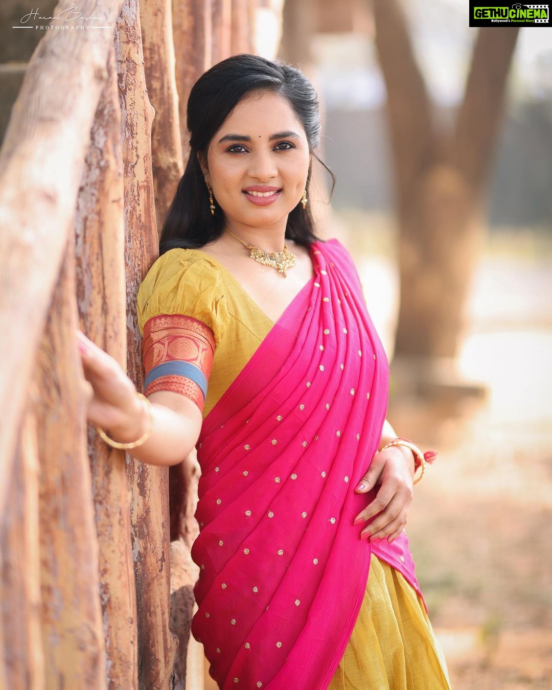Srushti Dange Instagram - Ft #srushtidange shot by @haran_official_ Styled by @indu_ig Makeup @abhirami_mua Hairstylist @soniyarameshbabu_muah Outfit @tamarachennai Jewelry @made_for_hers #instagram #style #summer #instadaily #fitness #food #fun #beauty #instalike #smile #likeforlike #music #ootd #instamood #cwc #cookuwithcomali #cookwithcomali #cookwithcomali4 #cookwithcomaliseason4