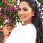Srushti Dange Instagram - “If you were looking for a sign, here it is” Styled by @puraniii MUA by @hairandmakeupbynive Photographer by @varuun.jpg #photooftheday #beautiful #photography #happy #picoftheday #cute #srushtidange #like4like #travel #style #summer #instadaily #fitness #food #fun #beauty #instalike #smile #cookuwithcomali #music #ootd #instamood #cwc #cookwithcomali #cookwithcomali4 #cookwithcomaliseason4