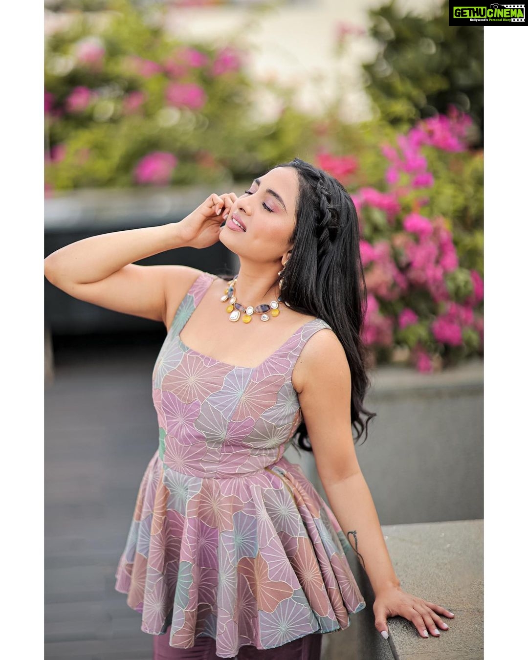 Srushti Dange Instagram - Mermaid kisses 😘 and starfish wishes 🐬 To this birthday 🥳 girl 🎈♥️ @sindira_by_swethaindiran @swethaindiranstylist @anupama.krishnamachari @vishaa_hairandmakeup @dhanush__photography @sankge #cute #srushtidange #like4like #travel #instagram #style #summer #srushti #fitness #food #fun #beauty #instalike #smile #cookuwithcomali #music #ootd #instamood #cwc #cookwithcomali #cookwithcomali4 #cookwithcomaliseason4