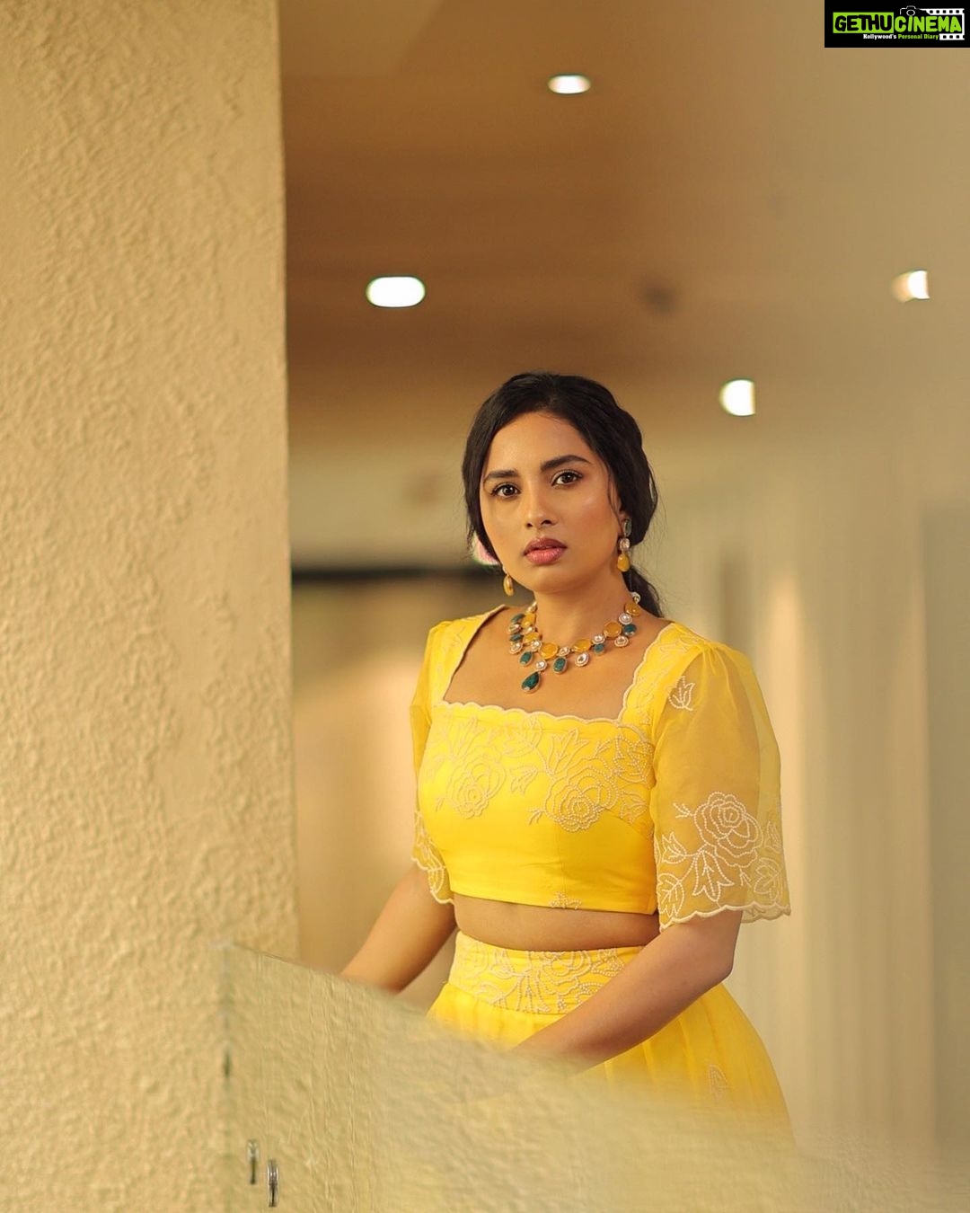 Srushti Dange - 77.4K Likes - Most Liked Instagram Photos