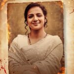 Sruthi Hariharan Instagram - ಹದ್ದು ಮೀರುತ್ತಿರೋ ಜಯರಾಜ್ ನ ಅಟ್ಟಹಾಸವನ್ನು ಕಂಟ್ರೋಲ್ ಮಾಡಲು ಸಕ್ಸೆಸ್ ಆಗ್ತಾಳ ರತ್ನಪ್ರಭಾ? ನೋಡಿ ಹೆಡ್ ಬುಷ್ ನಿಮ್ಮ ZEE 5 ನಲ್ಲಿ ಇದೇ ಜನವರಿ 13 ರಿಂದ @dhananjaya_ka @zeestudiosofficial @zeestudiossouth @agnisreedhar @being_shoonya @sruthi_hariharan22 @rajputpaayal @charanraj27185 @aish_rangarajan @theravichandrav @imsimhaa @loosemada_yogi @ramco_somanna @raghumukherjee @iloveubalu @poornamysore @baadal_nanjundaswamy @abhishek.basanth @roshan.agnisreedhar @sunojvelayudhan @joe_wildlife_filmmaker @alwaysjani @mohanbajarangi @itmeshachinaheggar @stuntchoreographerchethandsouza @veena.narasasetty @bhushanmaster_official @muralishankark @daalipictures @somannatalkies @aanandaaudio @kaanistudio #HeadBush #HeadbushMovie #HeadbushOnZEE5 #Dhananjaya #LooseMadaYogi #watchonzee5 #ZEE5 #ZEE5Kannada