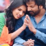 Sruthi Hariharan Instagram - ಗೂಡಲ್ಲಿ ಹೇಗೋ ಬದುಕಿದ್ದೇ ನಾನು! #sathishninasamsongs #sruthihariharan #beautifulmanasugalukannadamovie