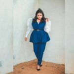 Sruthi Hariharan Instagram - It has been nerve wracking trying to figure out what kind of fashion suits me. I wouldn't have dared to wear a suit of any other kind but for this . Thank you dearest @papapants for putting your heart and soul in scouring the entire country to finally make me suit up and "own it" too :) Styled by: @papapants Make up by @shivugowda2011 Hair by @paramesh_hairstylist Outfit from @protteaa.official (Thanknyou guys ) Amazing Jewellery from  @iguana_by_swastiparekh