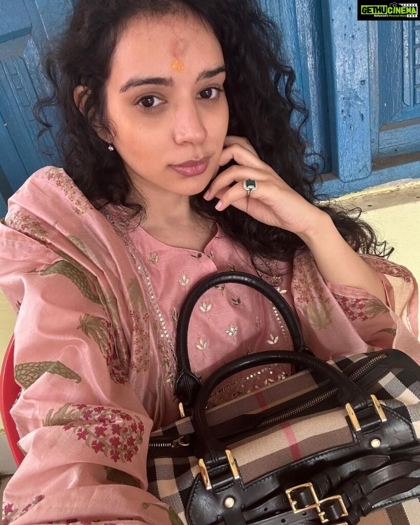 Sukirti Kandpal Instagram - Om jai Shree Golu deva 🕉 Golu Devta Ghorakhal
