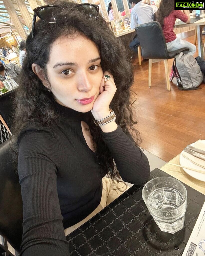 Sukirti Kandpal Instagram - Fifty moods of grey 😆