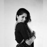 Sunaina Instagram - 🌸 Wearing @bespoke.dhishya shot by @madras_ponnu Styled by @dhikshitha_suresh MUA @vyshalisundaram_hairstylist