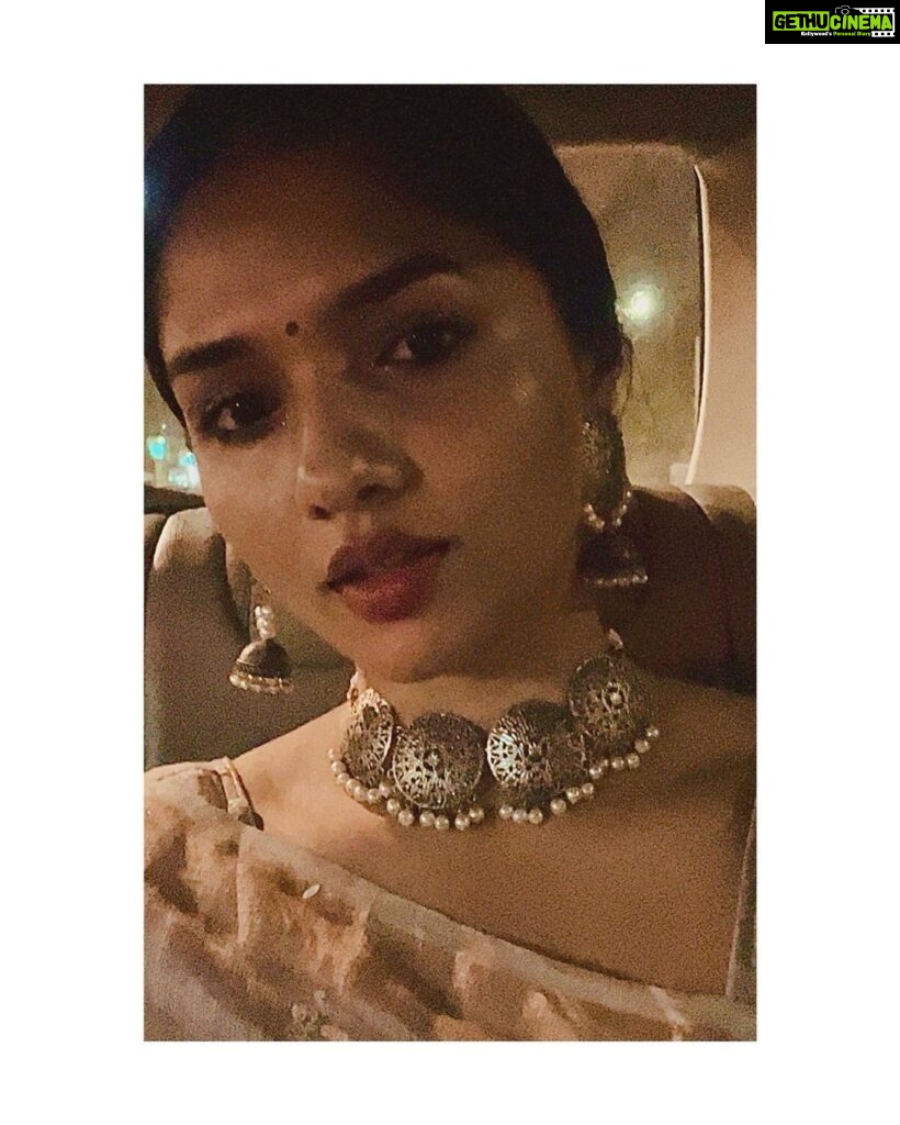 Sunaina Instagram - For Hasith’s wedding ❤️