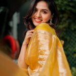Sunaina Instagram - Caption the picture ❤️ For #REGINA ✨ Saree: @bespoke.dhishya Mua : @vyshalisundaram_hairstylist Photography : @thesavouriesshots Jewellery: @Theamethyststore Styled by : @dhikshitha_suresh