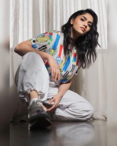 Sunaina Instagram - 📸 @the.portrait.culture 
@sat_narain
@bujji95 
Styled by @mehndi_jashnani #MJstyling
MUA @zuci_hairnmakeup