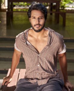 Sundeep Kishan Instagram - Warning : It always Starts with a Hey..lol

Styled by @officialanahita 
Clicked by @kalyanyasaswi