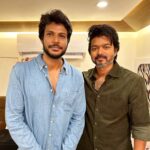 Sundeep Kishan Instagram - Thank You Dearest Thalapathy for your kind words , love and support for #Michael 🤍 Thank you for being so Humble & Inspiring 🤍 Love you anna 🤍 @lokesh.kanagaraj presents a @je.ranjit film #Michael in theatres Tomorrow 🤍 #Thalapathy67