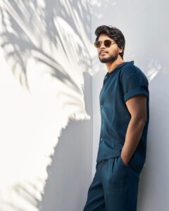 Sundeep Kishan Instagram - Keep the Belief High 🤍

Styled & Mothered by @officialanahita 
Clicked by @kalyanyasaswi 
Style team @pranathivarma.k 
Location @theorydessertbar 
Outifit @jaywalking.in