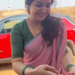 Sunitha Upadrashta Instagram - Life is beautiful with simple joys.. simple people .. @upadrastasunitha .. you make our lives beautiful not just with your music but also with your joyful perspective towards life 🤗🤗❤️❤️