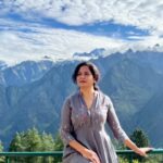 Sunitha Upadrashta Instagram - The most beautiful Auli,Uttarakhand :) being there is like being in the heaven❤️