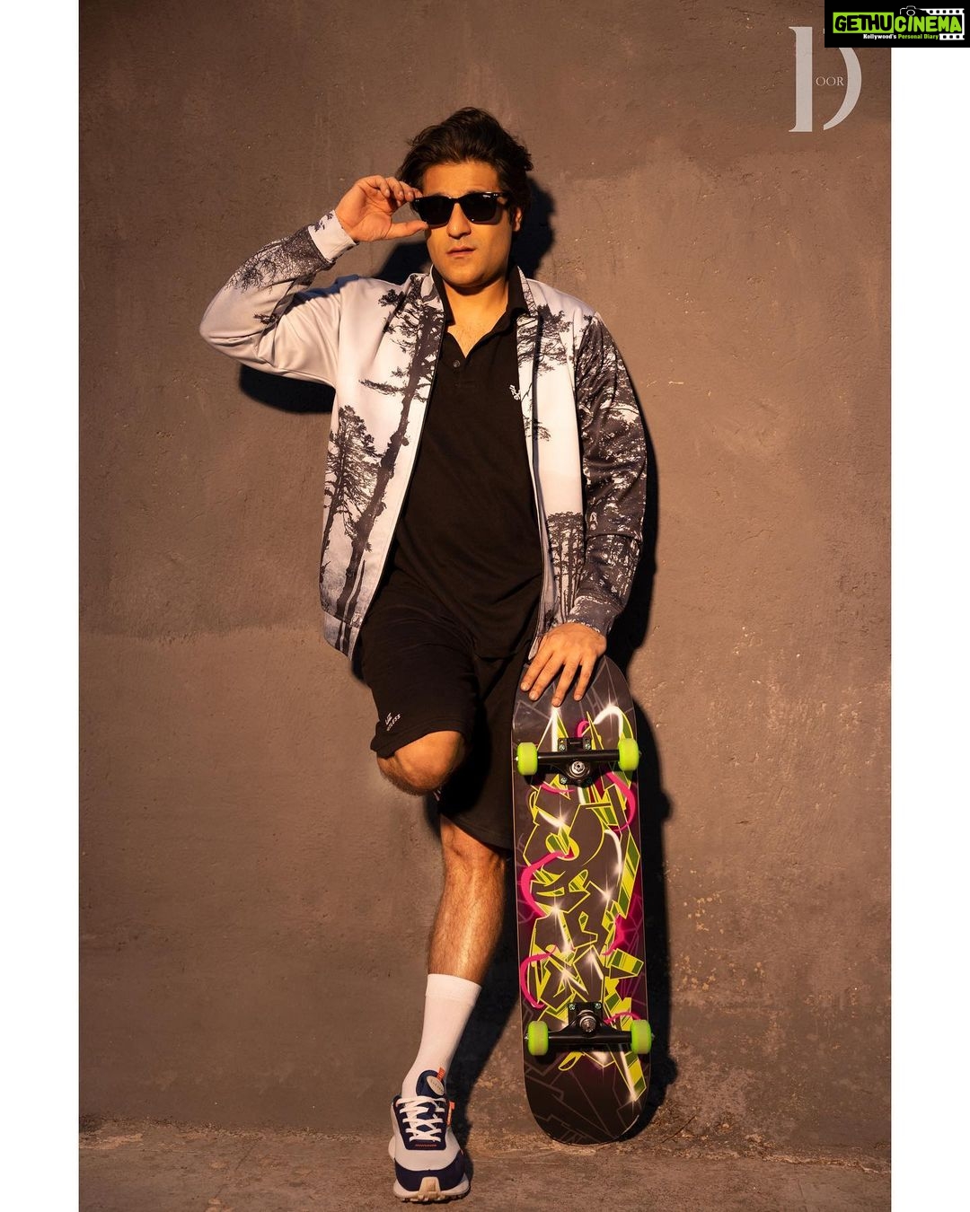 Sunny Hinduja Instagram - You don’t need a license to #skateboard Magazine @thedoormagazine Photographer and Creative Director @dhruv_vohraphotography Editor at Large and Fashion Director @jennet_david_william Stylist @sreevardhan_keto Makeup artist @blushbybiinny Hair stylists - @nayanhair Assistant photographer @b.runphotography Location @blackframesstudios Manager @rochron PR @treeshulmediasolutions Outfit Tshirt and Shorts- @uzarus_ Jacket - @inland.in Accessories - @inoxjeweleryin Sunglasses - @sunglassic.official Skateboard - @legacysk8life Footwear - @elevarsports_official #thedoormagazine
