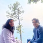 Sunny Hinduja Instagram – “दिल है कहीं पहाड़ों में..थोड़ा सा कहीं है किनारों में “

#mountains #love #breaktime #happiness #shootdiaries #wandering Almora