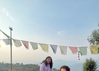 Sunny Hinduja Instagram - “दिल है कहीं पहाड़ों में..थोड़ा सा कहीं है किनारों में “ #mountains #love #breaktime #happiness #shootdiaries #wandering Almora