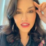 Sunny Leone Instagram - The wait is killin me! @festivaldecannes @anuragkashyap10 #kennedy @zeestudiosofficial . . #SunnyLeone #SunnyLeoneAtCannes #KennedyAtCannes #cannes2023 Cannes, French Riviera, France