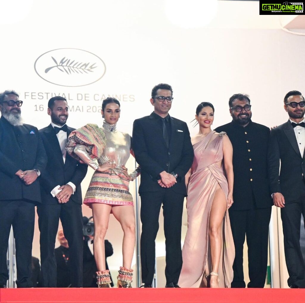Sunny Leone Instagram - A few of the people who helped make everything come together! Love you all! @dirrty99 @sunnyrajani @tomasmoucka @anuragkashyap10 @itsrahulbhat @cinemakasam @motwayne @megha.Burman and everyone part of @zeestudiosofficial and @festivaldecannes