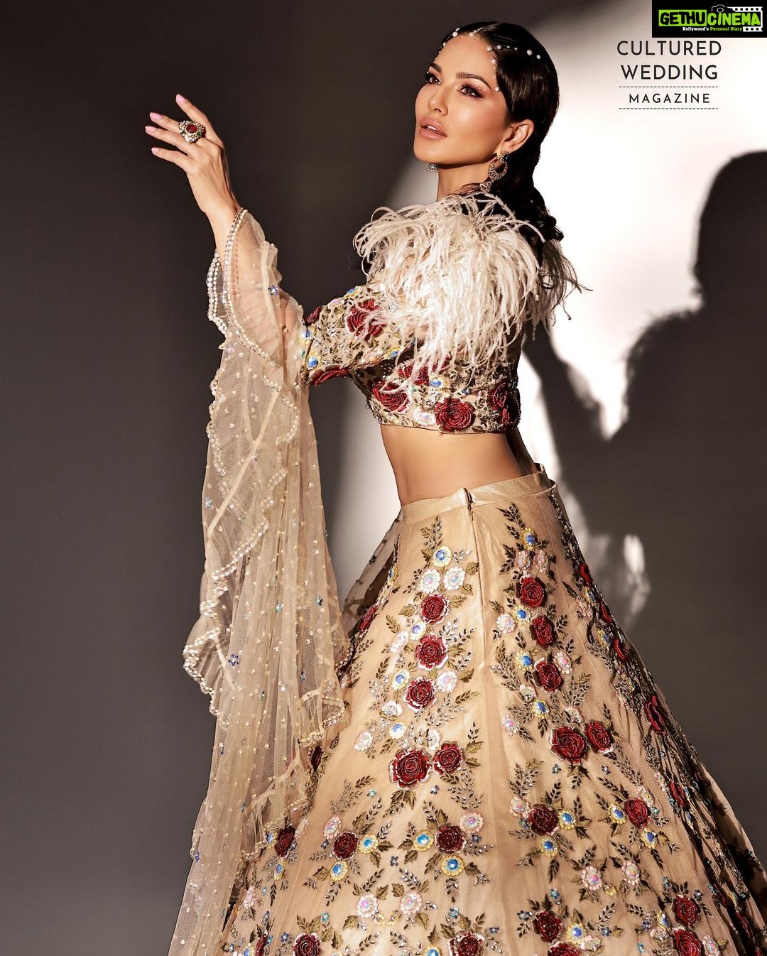 Sunny Leone Instagram - 🤍❤️ . . Magazine: @culturedwedding Makeup: @starstuckbysl Managing Editor: @yadav_manjeet Business Head: @divyanijain1925 Photographer: @amitkhannaphotography Stylist: @hitendrakapopara Fashion team: @tanyakalraaa @sarinabudathoki Outfit: @polkadots_couture Jewellery: @shankaramjewellers Make-up: @bymaniasha Hair: @jeetihairtstylist Location: @maximusstudiomumbai Videographer: @openwindow._ Colorist @haroon_ali15 Celebrity Manager: @sunnyrajani Co-ordinated by: @nadiiaamalik