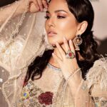 Sunny Leone Instagram - 🤍❤️ . . Magazine: @culturedwedding Makeup: @starstuckbysl Managing Editor: @yadav_manjeet Business Head: @divyanijain1925 Photographer: @amitkhannaphotography Stylist: @hitendrakapopara Fashion team: @tanyakalraaa @sarinabudathoki Outfit: @polkadots_couture Jewellery: @shankaramjewellers Make-up: @bymaniasha Hair: @jeetihairtstylist Location: @maximusstudiomumbai Videographer: @openwindow._ Colorist @haroon_ali15 Celebrity Manager: @sunnyrajani Co-ordinated by: @nadiiaamalik