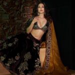 Sunny Leone Instagram - When you finally see abs 😂 . . Shot for @fablookmagazine Makeup by @starstruckbysl Mumbai, Maharashtra