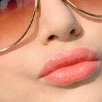 Sunny Leone Instagram – Coral Kiss new lip tint!! Love love @starstruckbysl