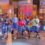 Sunny Leone Instagram – Masti on sets of #OhMyGhost with team!! @sunnyrajani @hitendrakapopara @jeetihairtstylist @imraj_gupta @kin_vanity