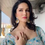 Sunny Leone Instagram - Spring is around the corner!! Outfit by @dziinebydeepa @viralmantra Accessories by @dhaarniofficial Styled by @hitendrakapopara Fashion Team @tanyakalraaa @sarinabudathoki Hair and make-up by me :) @starstruckbysl