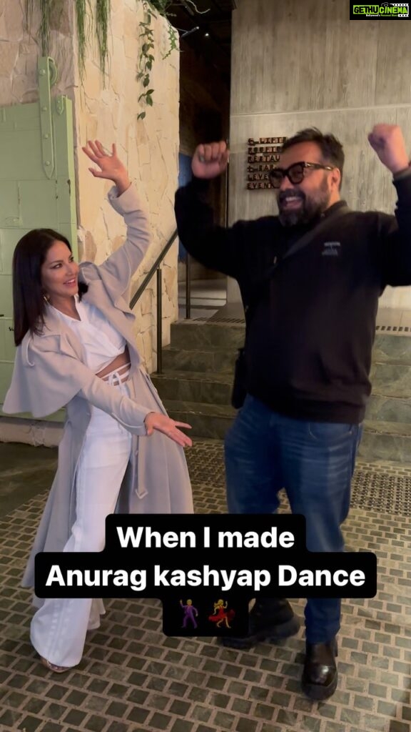 Sunny Leone Instagram - Dancing the night away with @anuragkashyap10 💃🕺 . . #SunnyLeone #kennedy #SydneyFilmFestival #redcarpet #dancereels #dancechallenge