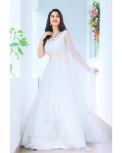 Surabhi Instagram - This beautiful dress feels like a dream in white 🤍💫
Wearing this stunning creation by @labelnurvi 💖
Styled by @impriyankasahajananda 💖
Hairstyling @seena_hair143
Accessories by @labelnurvi
:
:
:
#styledbypriyankasahajananda