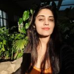 Surabhi Instagram – Soaking in some ☀️ rays 

Photo credits 💖📸 @_smitapuranik 😘

#vacayvibes 🌴 #surofficial #surabhi #surbhi Dubai