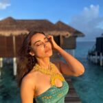 Surbhi Jyoti Instagram - 🏖️ . . . . . . . . . . . Wearing @babitamalkani Dreads @drad.dreadsetgo @irisreps @coastalinofficial @coco_resorts