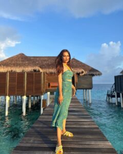 Surbhi Jyoti Instagram - 🏖️ . . . . . . . . . . . Wearing @babitamalkani Dreads @drad.dreadsetgo @irisreps @coastalinofficial @coco_resorts