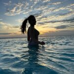 Surbhi Jyoti Instagram - 🫶🏼 . . . . . . . . . @coco_resorts @coastalinofficial @irisreps Coco Palm Bodu Hithi, Maldives