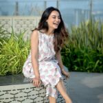 Surbhi Jyoti Instagram - Sundays are for laughters .... 😀🫶🏼 . . . . . . . Wearing @truebrowns 📸 @deepak_das_photography