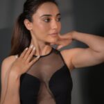 Surbhi Jyoti Instagram - Hola ... . . . . . . 📸 @deepak_das_photography HMU @thatgalwithmakeup