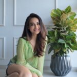 Surbhi Jyoti Instagram - Me again 🙋🏻‍♀️