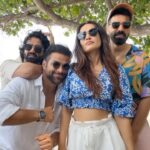 Surbhi Jyoti Instagram – Thumkaaaa ….. 😁😁