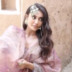 Surbhi Jyoti Instagram - All for the gram....! . . . . . . . . Video - @deepikasdeepclicks Outfit by- @whitelilybynavneetsidhu Styled by- @__snehasharma___ Jewellery by- @rasa_jewels Hair @aartigupta5565 MUA @thatgalwithmakeup